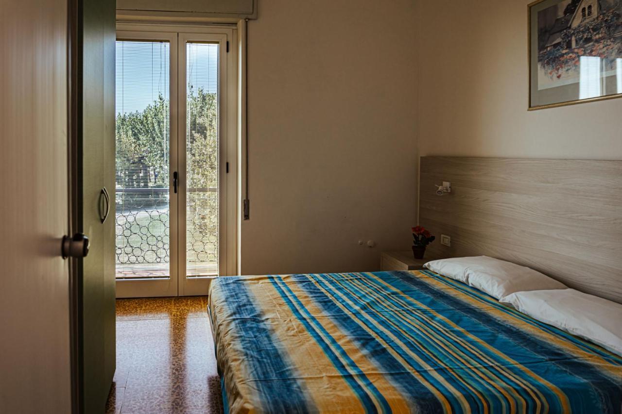 Camping Zocco Manerba del Garda Exterior foto